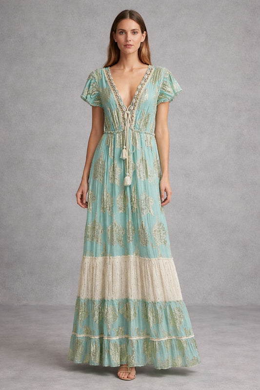 Maxi dress in a bohemian style with short sleeves