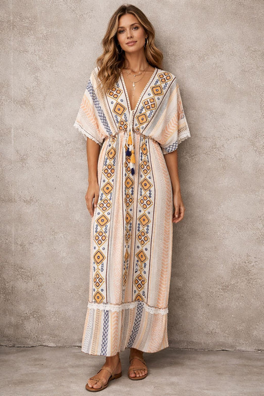 Maxi dress with short sleeves