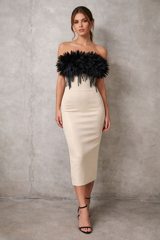 Sleeveless midi dress