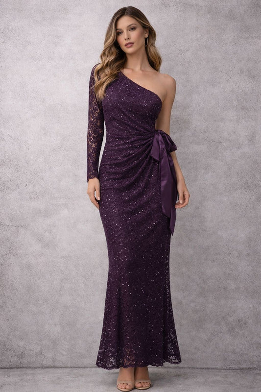 Dress Long sleeves and off-the-shoulder design