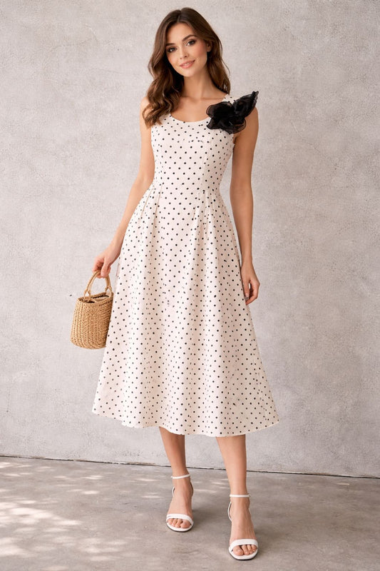 Sleeveless midi dress