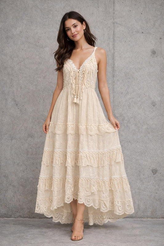 Maxi dress without sleeves